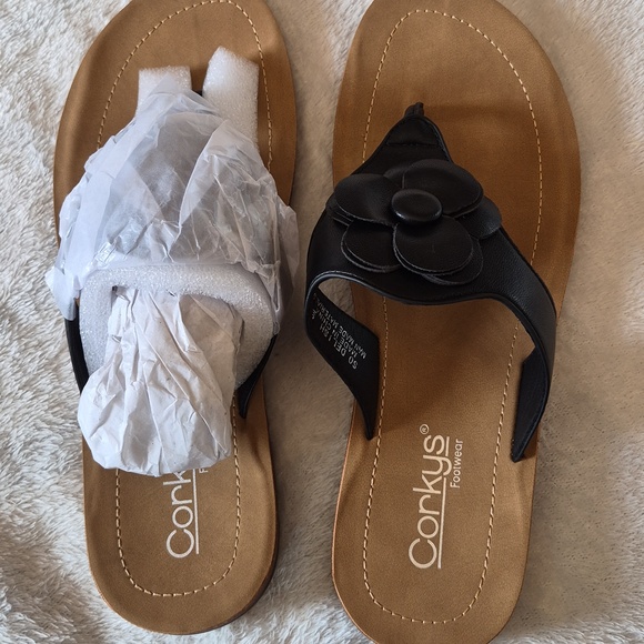 Corkys Black Floral Thong Sandals So Delish Size 9 New - Picture 7 of 7